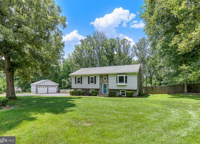 Property at 4 Palomino Ct, Spotsylvania, VA 22551, 3 beds, 3 baths