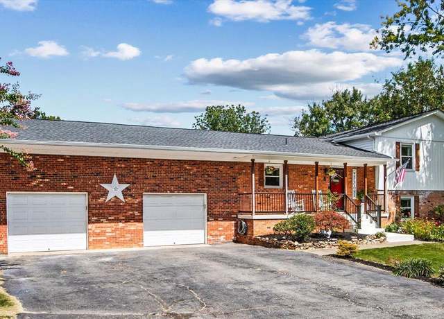 Property at 5 Junie Ct, Fredericksburg, VA 22407, 4 beds, 3 baths
