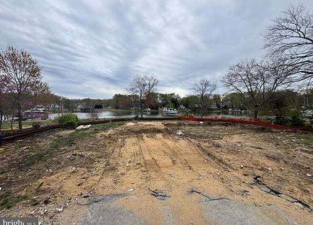 Property at 3887 Cotter Dr, Edgewater, MD 21037, 6 beds, 4.5 baths