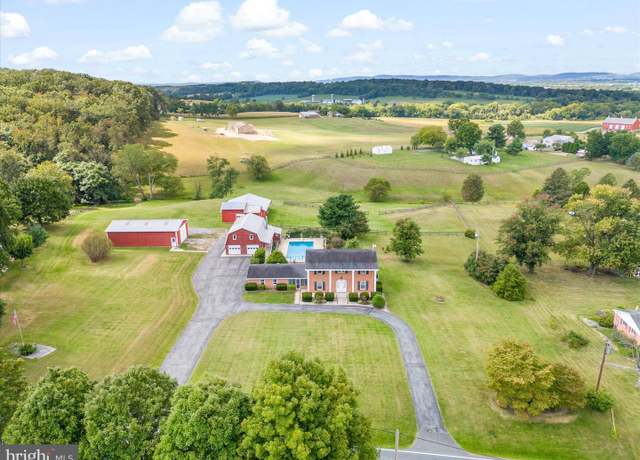 Property at 4514 Araby Church Rd, Frederick, MD 21704, 4 beds, 2.5 baths
