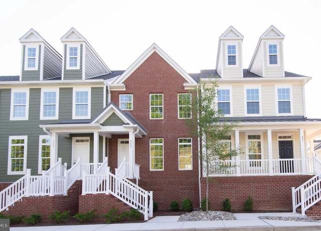 Property at 300 Dixon St #202, Easton, MD 21601, 3 beds, 3 baths