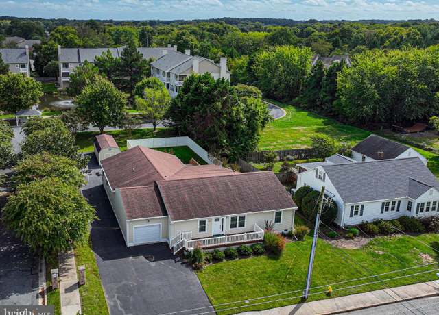 Property at 332 Williams St, Berlin, MD 21811, 4 beds, 3 baths