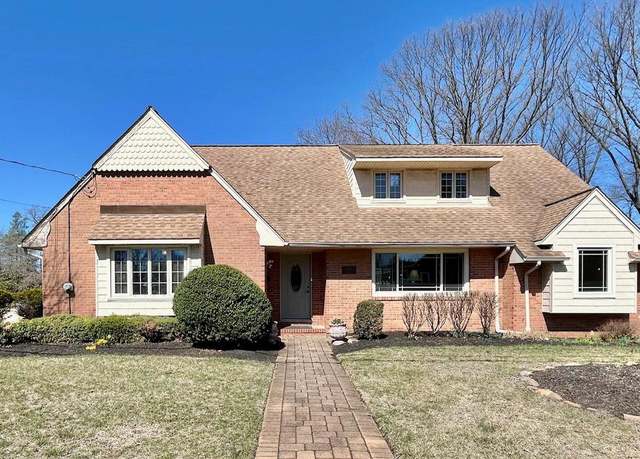 Property at 1001 Yurcisin St, Roebling, NJ 08554, 4 beds, 2 baths