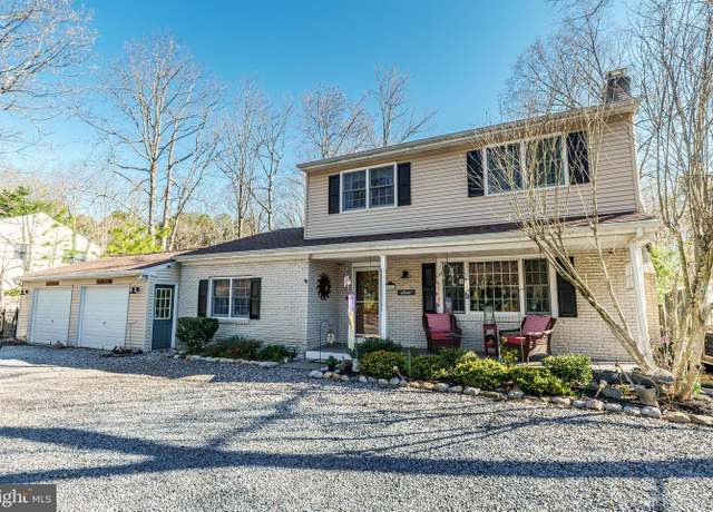 Property at 224 Poplar Ave, Evesham, NJ 08053, 4 beds, 2.5 baths