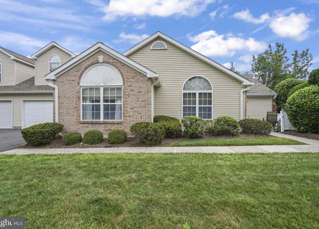 Property at 84 Point Ct, Trenton, NJ 08648, 3 beds, 2.5 baths