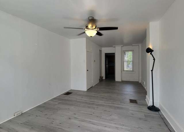 Property at 519 S 12th St, Reading, PA 19602, 3 beds, 1 bath