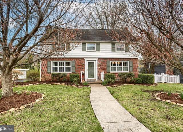 Property at 212 Lombardy Cir, Lewistown, PA 17044, 4 beds, 3 baths