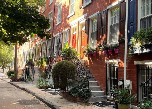 Property at 1911 Waverly St, Philadelphia, PA 19146, 2 beds, 2.5 baths