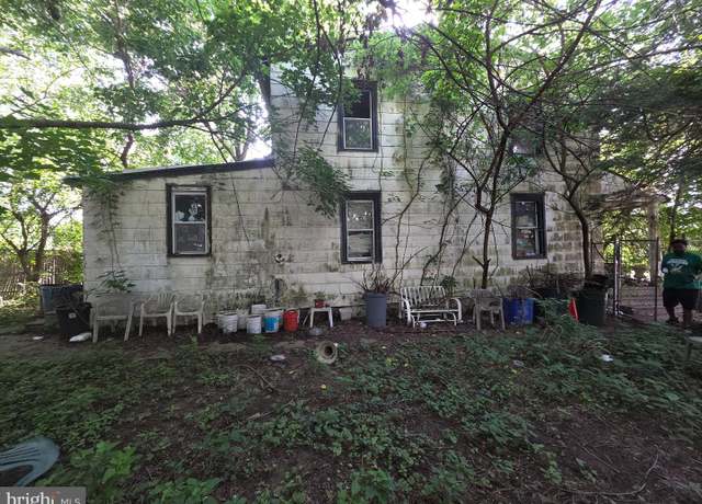Property at 8091 Rowland Ave, Philadelphia, PA 19136