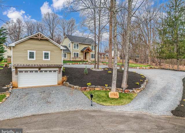 Property at 6750 Stonehurst Ct, Warrenton, VA 20187, 3 beds, 2.5 baths