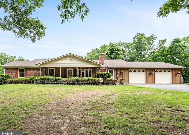 Property at 281 Light Rd, Winchester, VA 22603, 3 beds, 2.5 baths