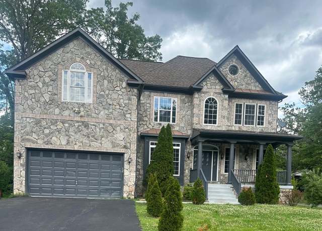 Property at 8512 Spruce St, Manassas, VA 20111, 8 beds, 5.5 baths