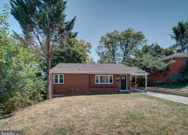 Property at 414 Elm St, Winchester, VA 22601, 4 beds, 2 baths