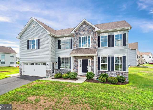 Property at 31 Summit Dr Unit CHARLESTON GRAND, Smyrna, DE 19977, 4 beds, 2.5 baths