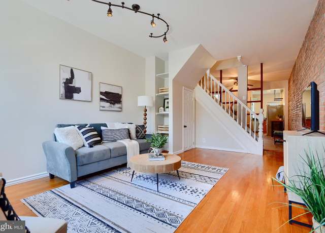 Property at 806 W 35th St, Baltimore, MD 21211, 3 beds, 1 bath