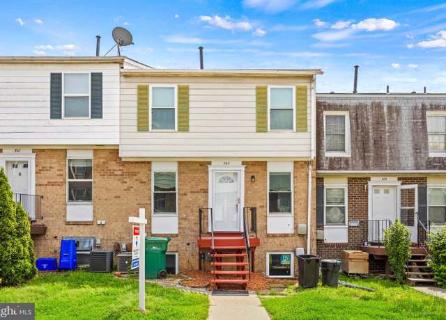 Property at 565 W Diamond Ave #27, Gaithersburg, MD 20877, 4 beds, 2.5 baths