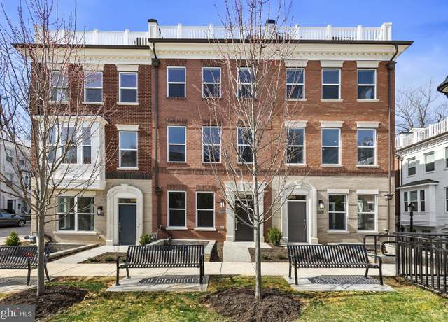 Property at 10302 Grosvenor Pl, Rockville, MD 20852, 4 beds, 4 baths