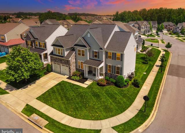 Property at 9506 Manor Oaks Vw, Upper Marlboro, MD 20772, 5 beds, 4.5 baths