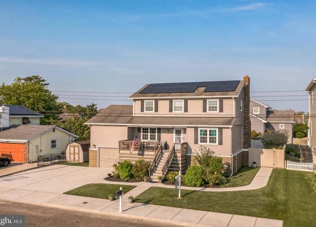 Property at 203 Lincoln Dr, Brigantine, NJ 08203, 4 beds, 2.5 baths