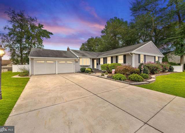 Property at 114 Casperson St, Gibbstown, NJ 08027, 4 beds, 3 baths
