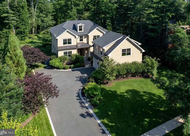 Property at 536 Prospect Ave, Princeton, NJ 08540, 6 beds, 6.5 baths