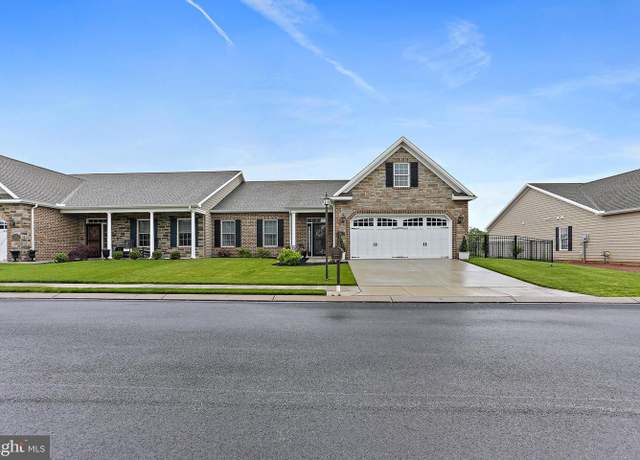 Property at 61 Stoners Cir, Littlestown, PA 17340, 2 beds, 2 baths