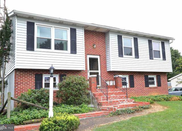 Property at 514 Glenn Ave, Mount Joy, PA 17552, 4 beds, 1.5 baths