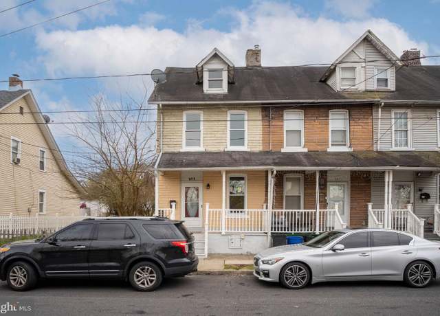 Property at 1478 E 5th St, Bethlehem, PA 18015, 3 beds, 1.5 baths