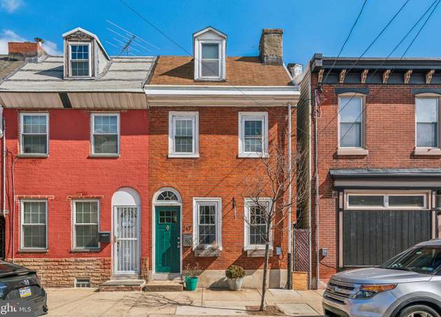 Property at 1247 E Palmer St, Philadelphia, PA 19125, 2 beds, 1.5 baths