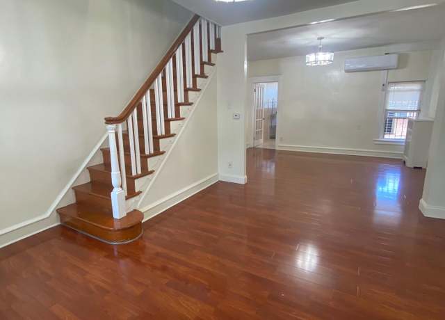 Property at 712 Mayfair St, Philadelphia, PA 19124, 3 beds, 2 baths