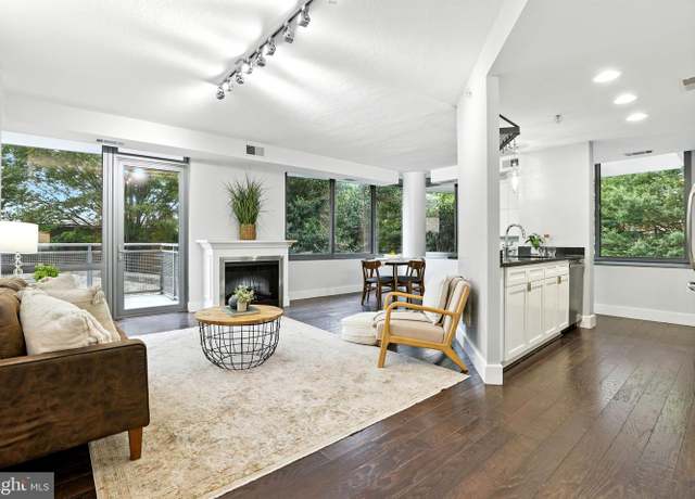 Property at 2001 15th St N #111, Arlington, VA 22201, 2 beds, 2 baths