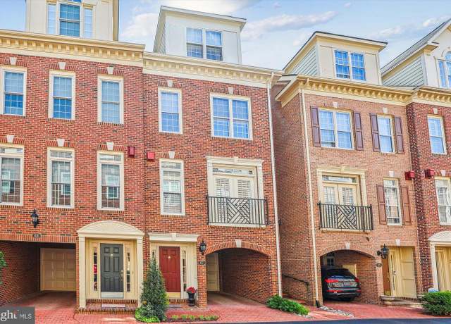 Property at 817 Water Pl, Alexandria, VA 22314, 3 beds, 2.5 baths