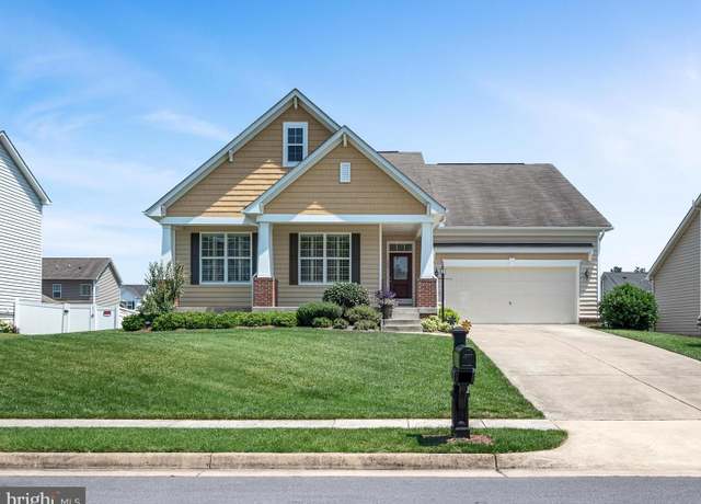 Property at 102 Friesian Ct, Stephens City, VA 22655, 3 beds, 2 baths
