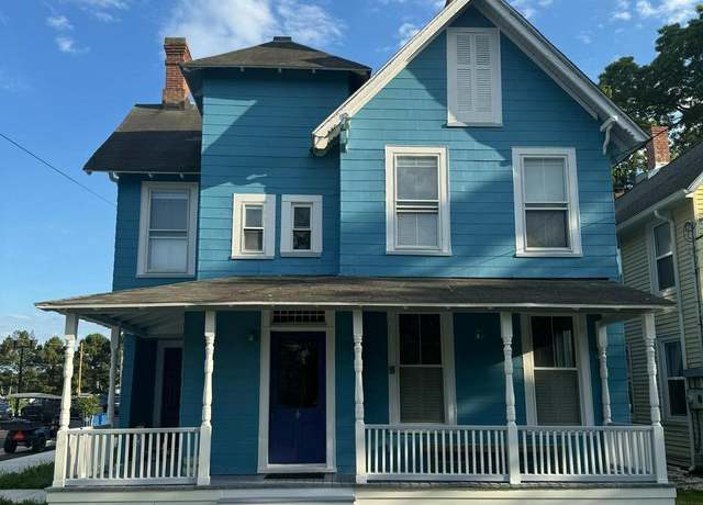 Property at 340 Randolph Ave, Cape Charles, VA 23310, 4 beds, 2 baths