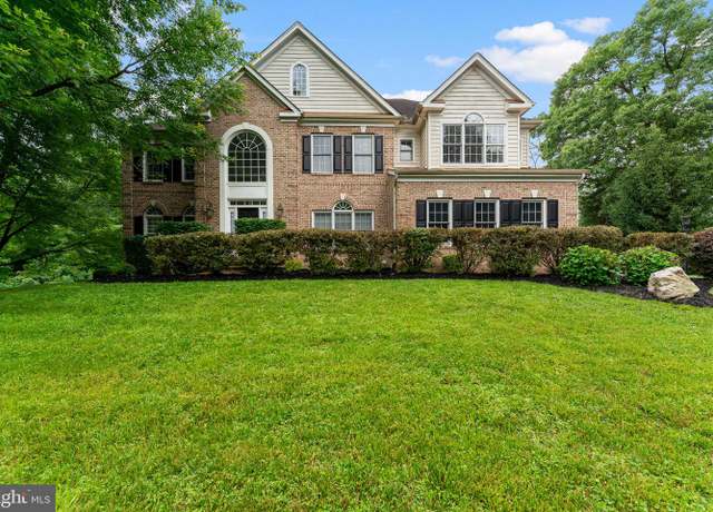 Property at 7412 Kallenburg Ct, Manassas, VA 20111, 6 beds, 5.5 baths