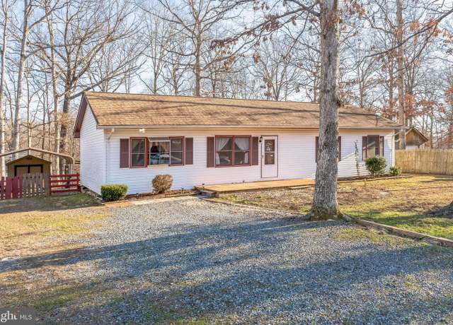 Property at 9 Breezy Hill Dr, Stafford, VA 22556, 3 beds, 1.5 baths