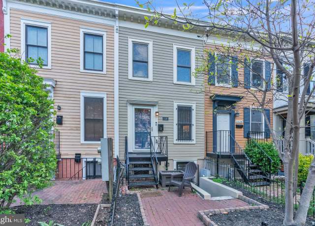 Property at 1526 8th St NW #2, Washington, DC 20001, 3 beds, 3 baths