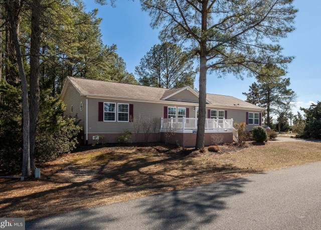 Property at 36487 Pebble Dr #2, Millsboro, DE 19966, 4 beds, 2 baths