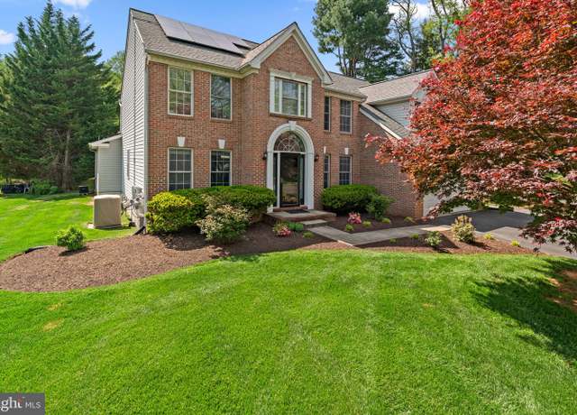 Property at 6221 Discover Ct, Columbia, MD 21044, 5 beds, 4.5 baths