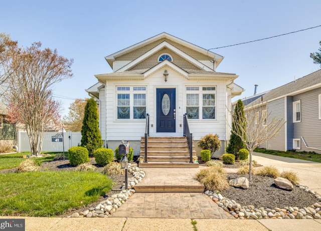 Property at 41 Payson Ave, Audubon, NJ 08106, 5 beds, 2 baths
