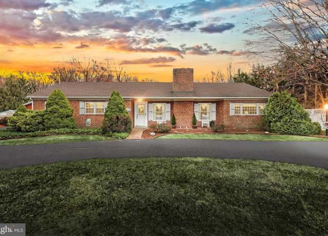 Property at 517 Berlin Rd, New Oxford, PA 17350, 3 beds, 1 bath