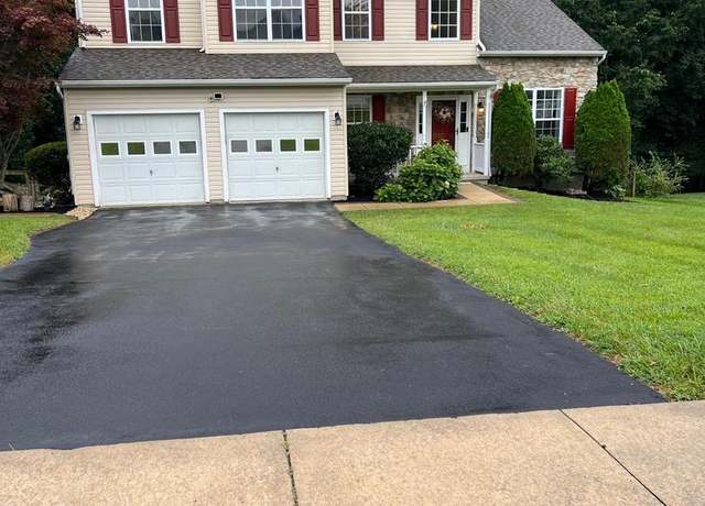 Property at 341 Yorklyn Rd, Oxford, PA 19363, 4 beds, 2.5 baths