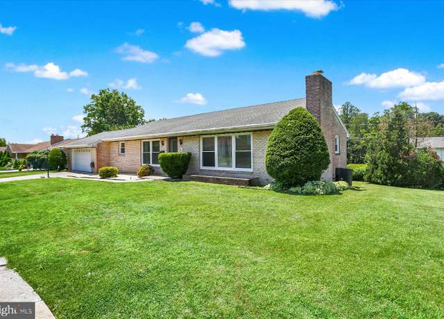 Property at 414 Susan Rd, Harrisburg, PA 17109, 3 beds, 2.5 baths