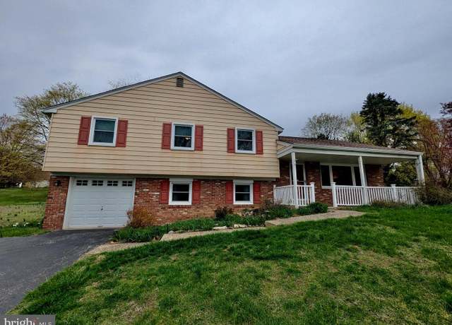Property at 844 Parkridge Dr, Media, PA 19063, 4 beds, 2.5 baths
