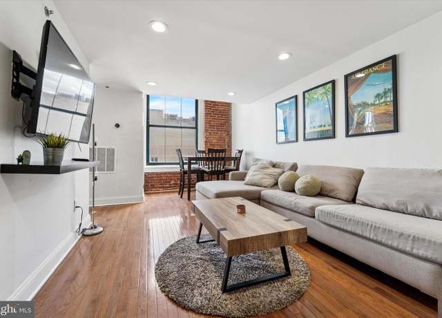 Property at 1010 Race St Unit PHH, Philadelphia, PA 19107, 2 beds, 1 bath
