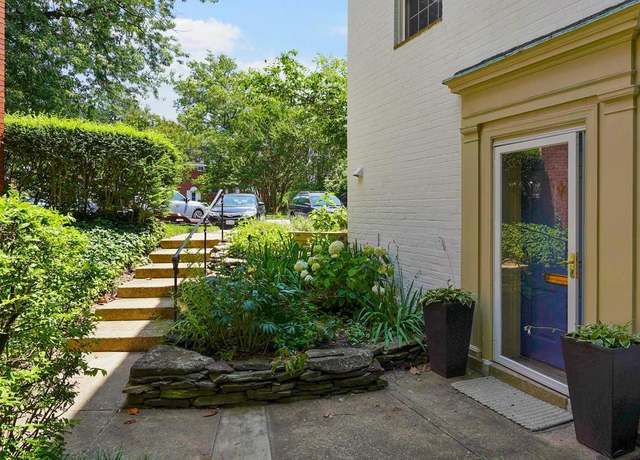 Property at 1619 Ripon Pl, Alexandria, VA 22302, 2 beds, 1 bath