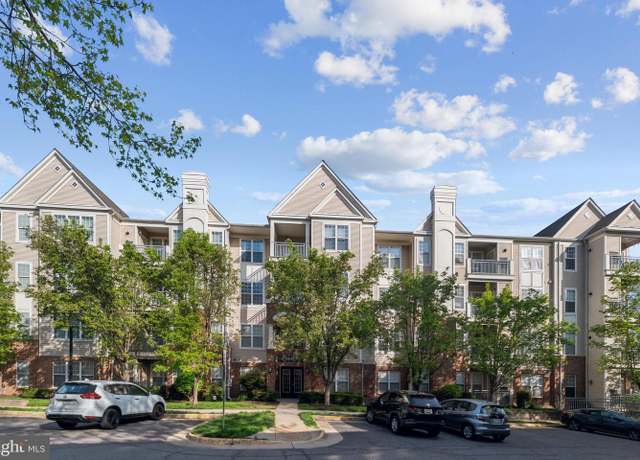 Property at 3009 Nicosh Cir #4203, Falls Church, VA 22042, 1 bed, 1 bath