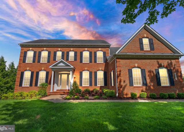 Property at 24244 Knollbrook Pl, Aldie, VA 20105, 5 beds, 4.5 baths