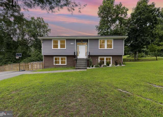 Property at 11000 Stag Ct, Fredericksburg, VA 22407, 3 beds, 2 baths
