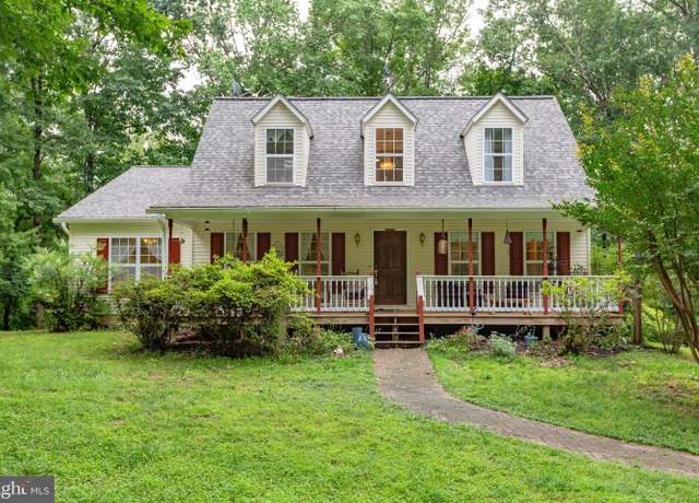 Property at 55 Queen Marys Ln, Fredericksburg, VA 22406, 3 beds, 3.5 baths